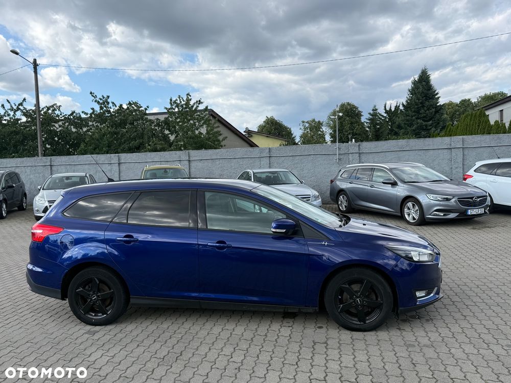 Ford Focus 1.0 EcoBoost Titanium - 5