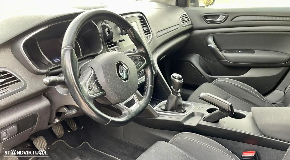 Renault Mégane Sport Tourer 1.5 Blue dCi Limited J17 - 14