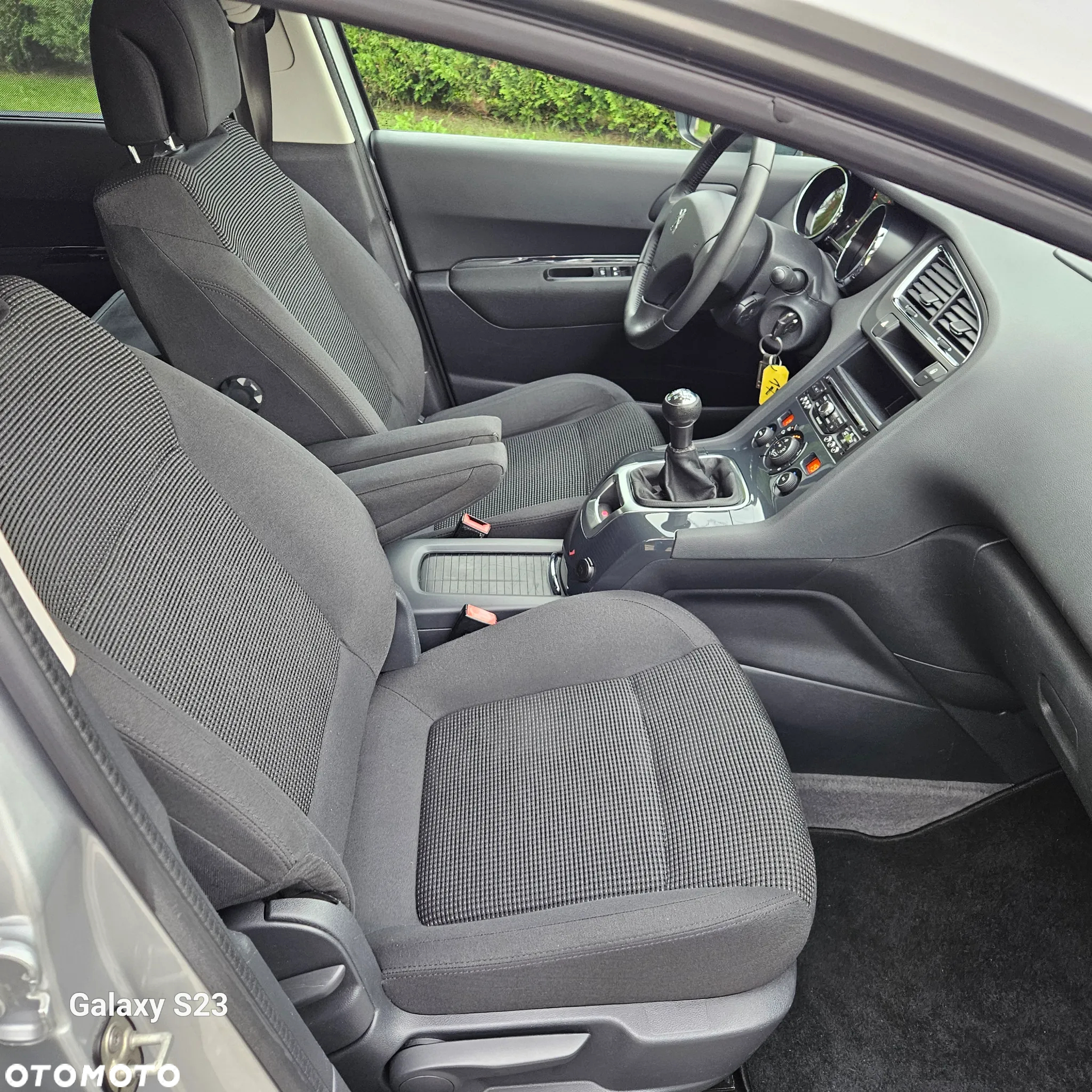 Peugeot 5008 1.6 Active 7os - 27