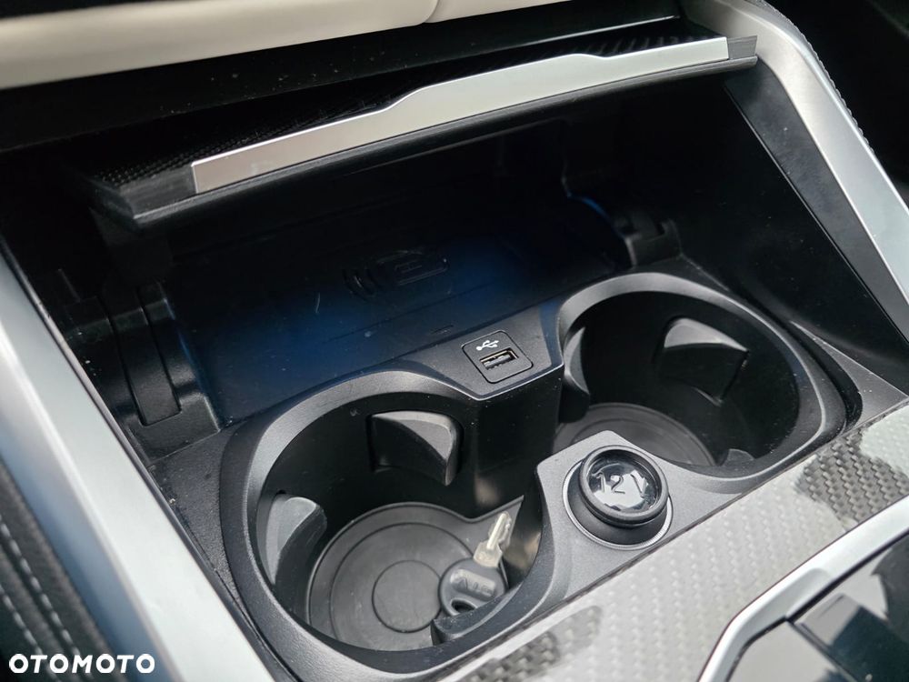 BMW M4 Competition M xDrive sport - 20