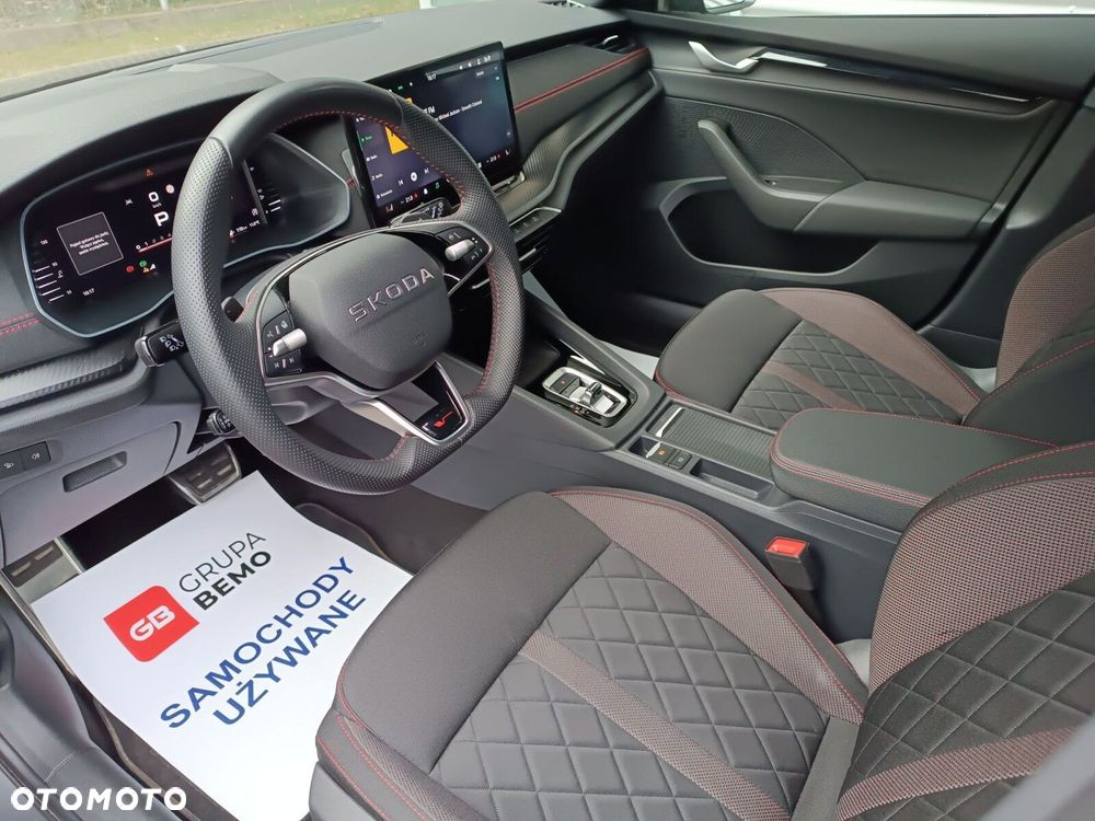 Skoda Octavia 2.0 TSI RS DSG - 11