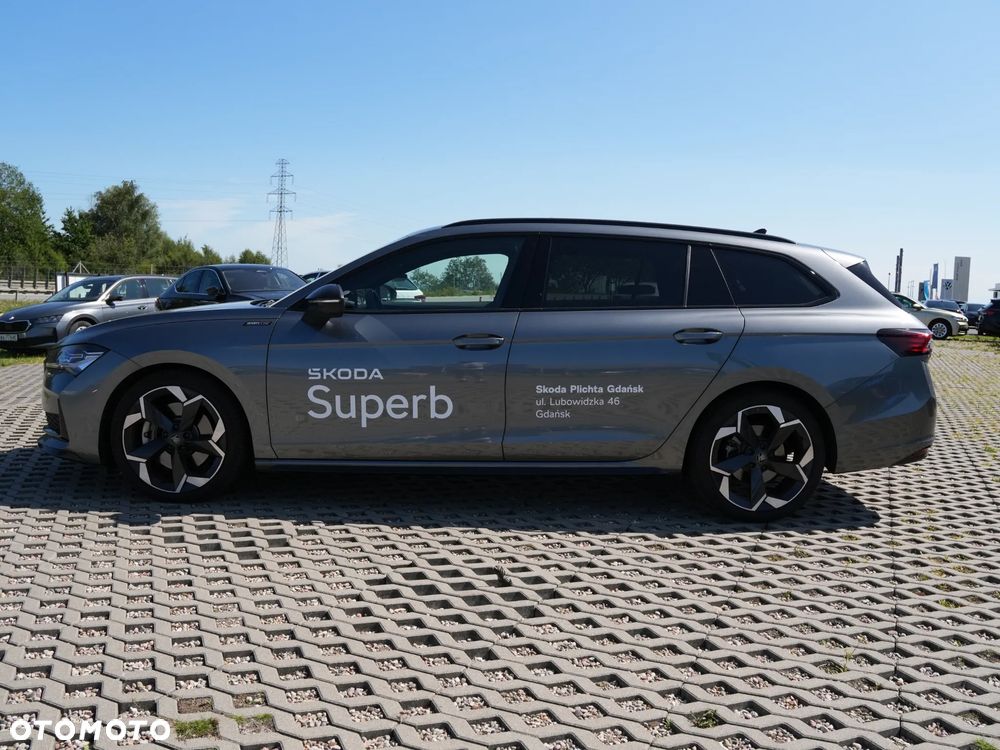 Skoda Superb 2.0 TSI Sportline DSG - 11