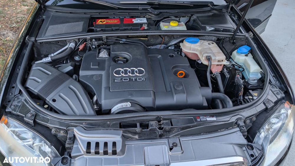 Audi A4 Avant 2.0 TDI - 6