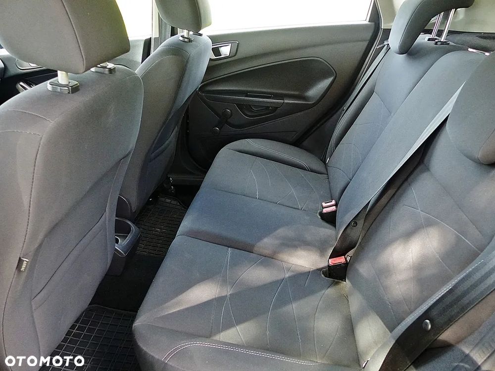 Ford Fiesta 1.25 Titanium EU5 - 22