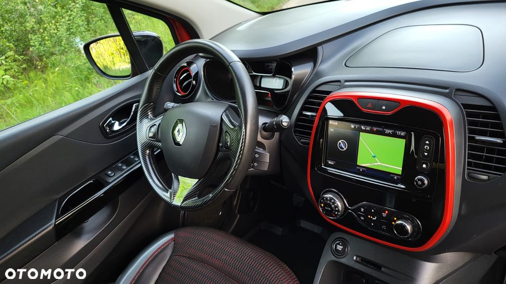 Renault Captur 0.9 Energy TCe Helly Hansen - 23