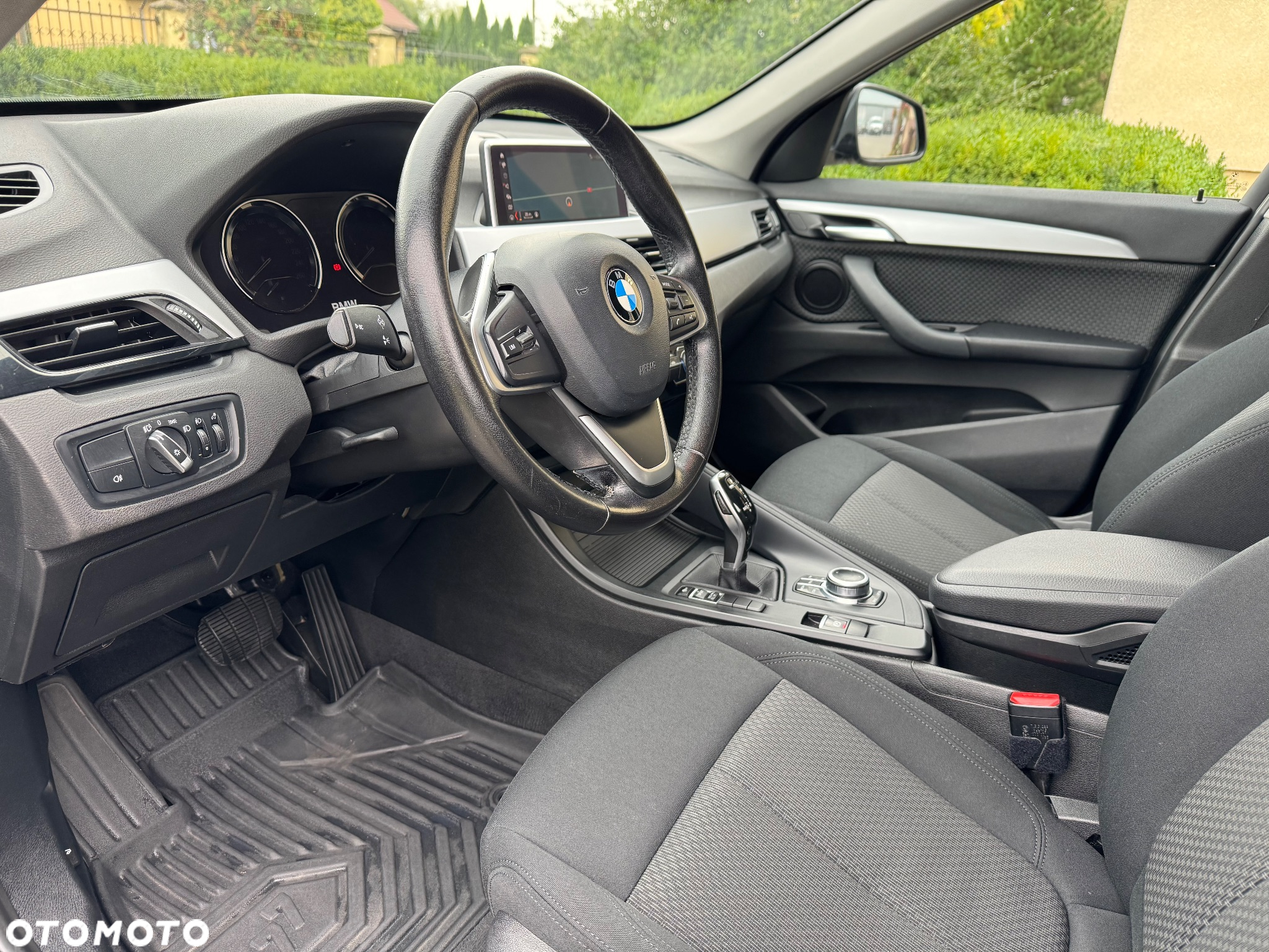 BMW X1 sDrive18i - 13