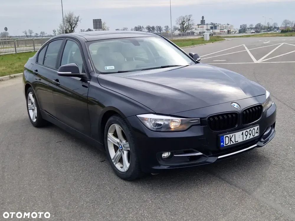 BMW Seria 3 328i Sport-Aut - 1