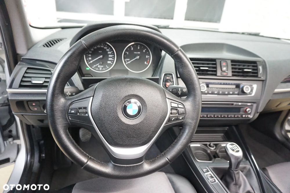 BMW Seria 1 120d Urban Line - 20