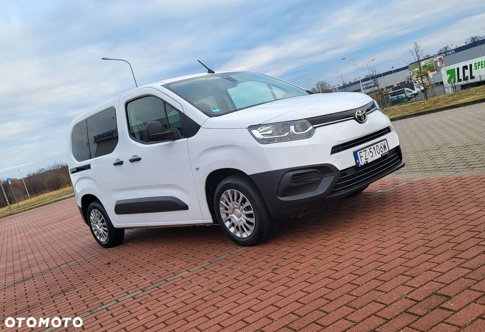 Toyota Proace City Verso 1.2 Turbo L1 Combi - 3