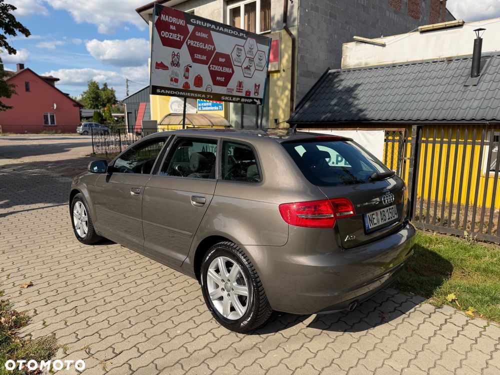 Audi A3 Sportback 2.0 TDI Ambiente - 7