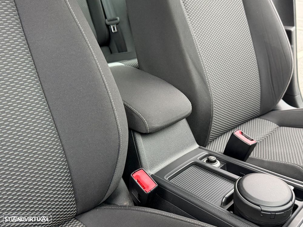 VW Golf 1.0 TSI Confortline - 33