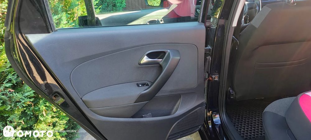 Volkswagen Polo 1.4 16V Highline - 13
