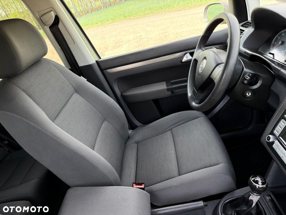 Volkswagen Touran 1.6 Freestyle - 23