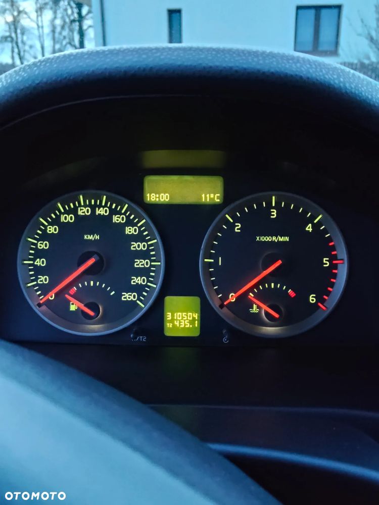 Volvo V50 1.6D - 12