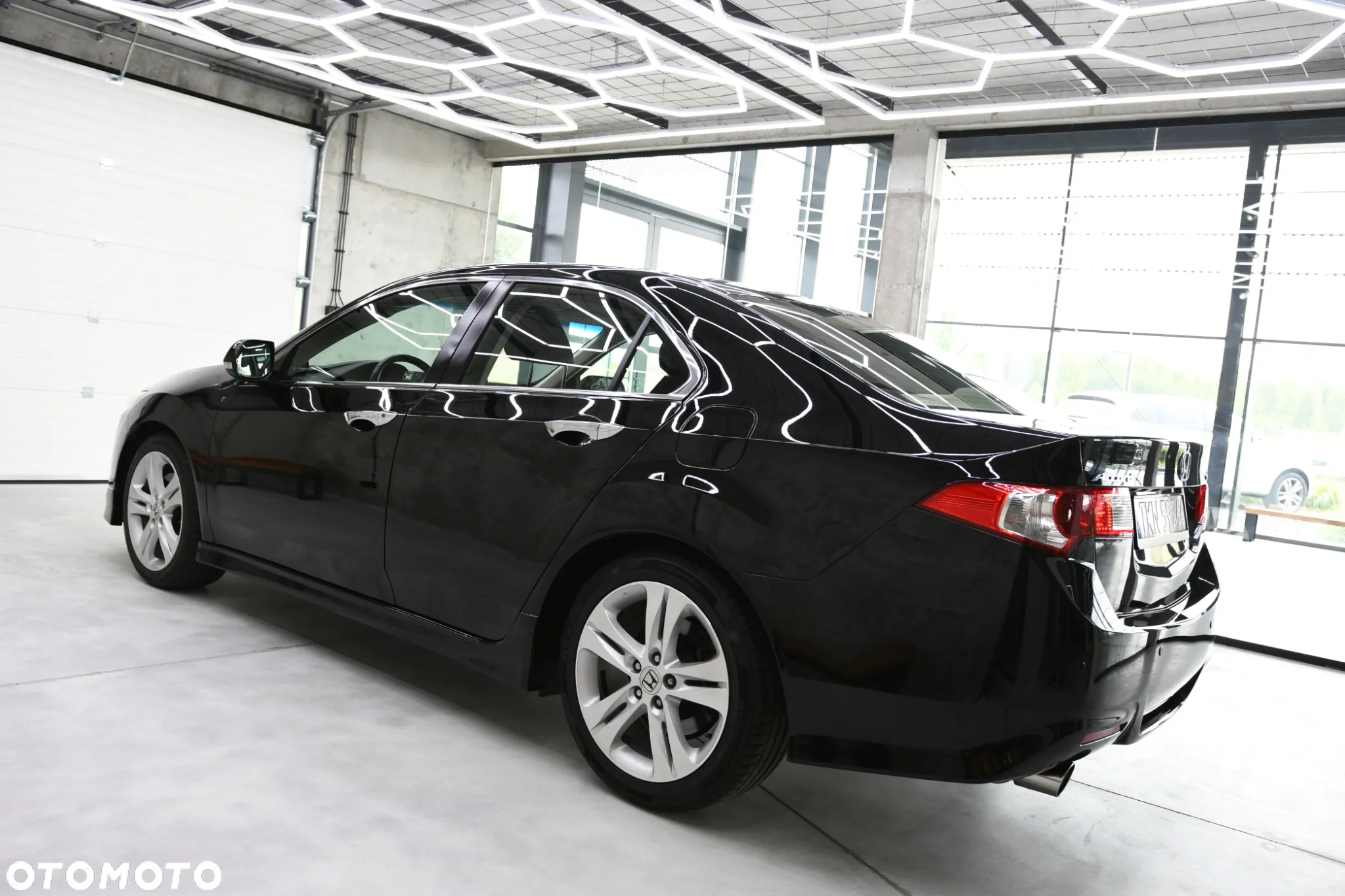 Honda Accord 2.4 Type-S - 8