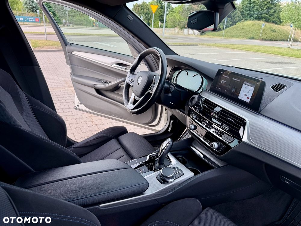 BMW Seria 5 540i xDrive M Sport sport - 19