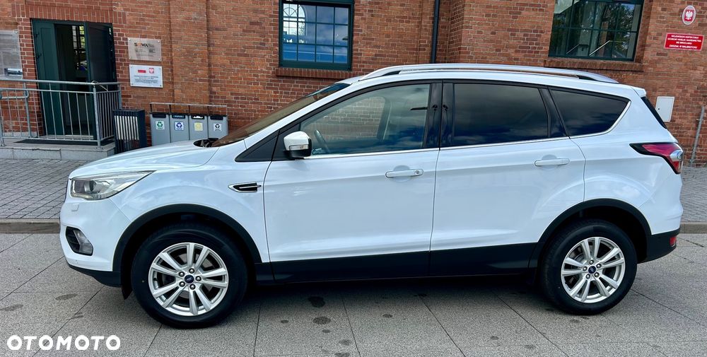 Ford Kuga - 11
