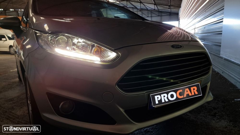 Ford Fiesta 1.0 Ti-VCT Titanium - 18