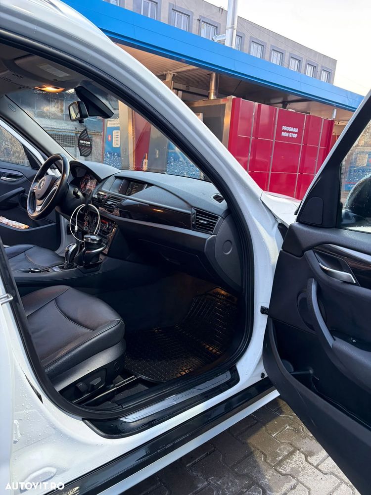 BMW X1 sDrive20d Aut. xLine - 8