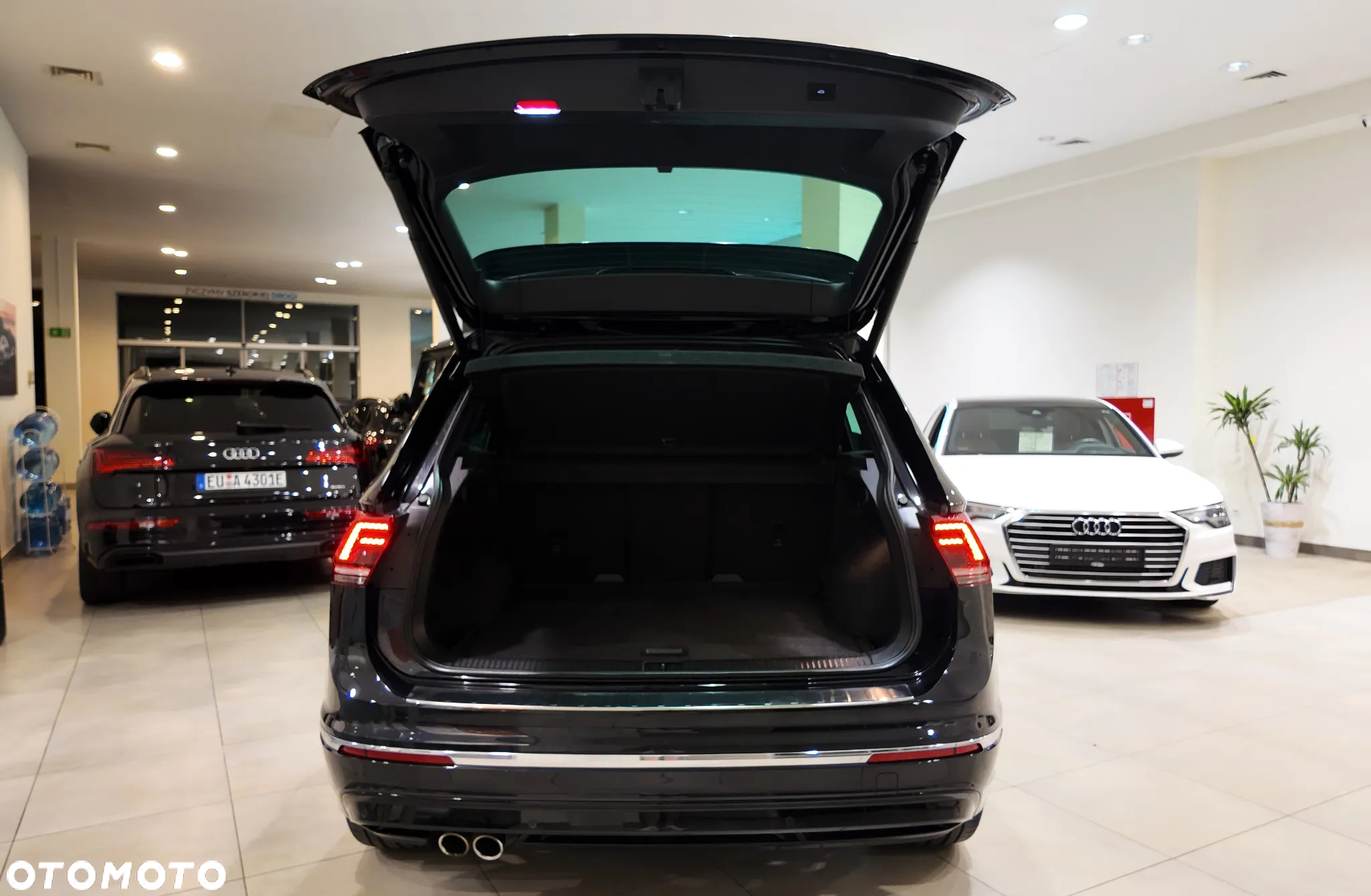 Volkswagen Tiguan 2.0 TDI SCR DSG R-Line - 40