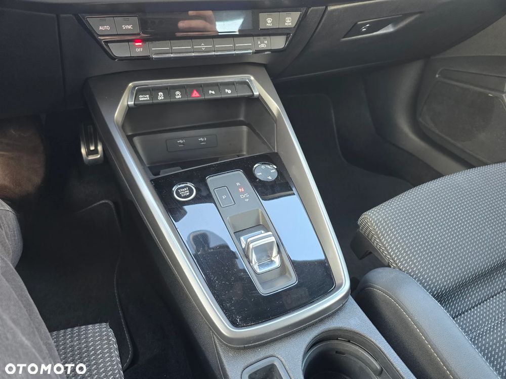 Audi A3 Sportback 35 TDI S Line S tronic - 18