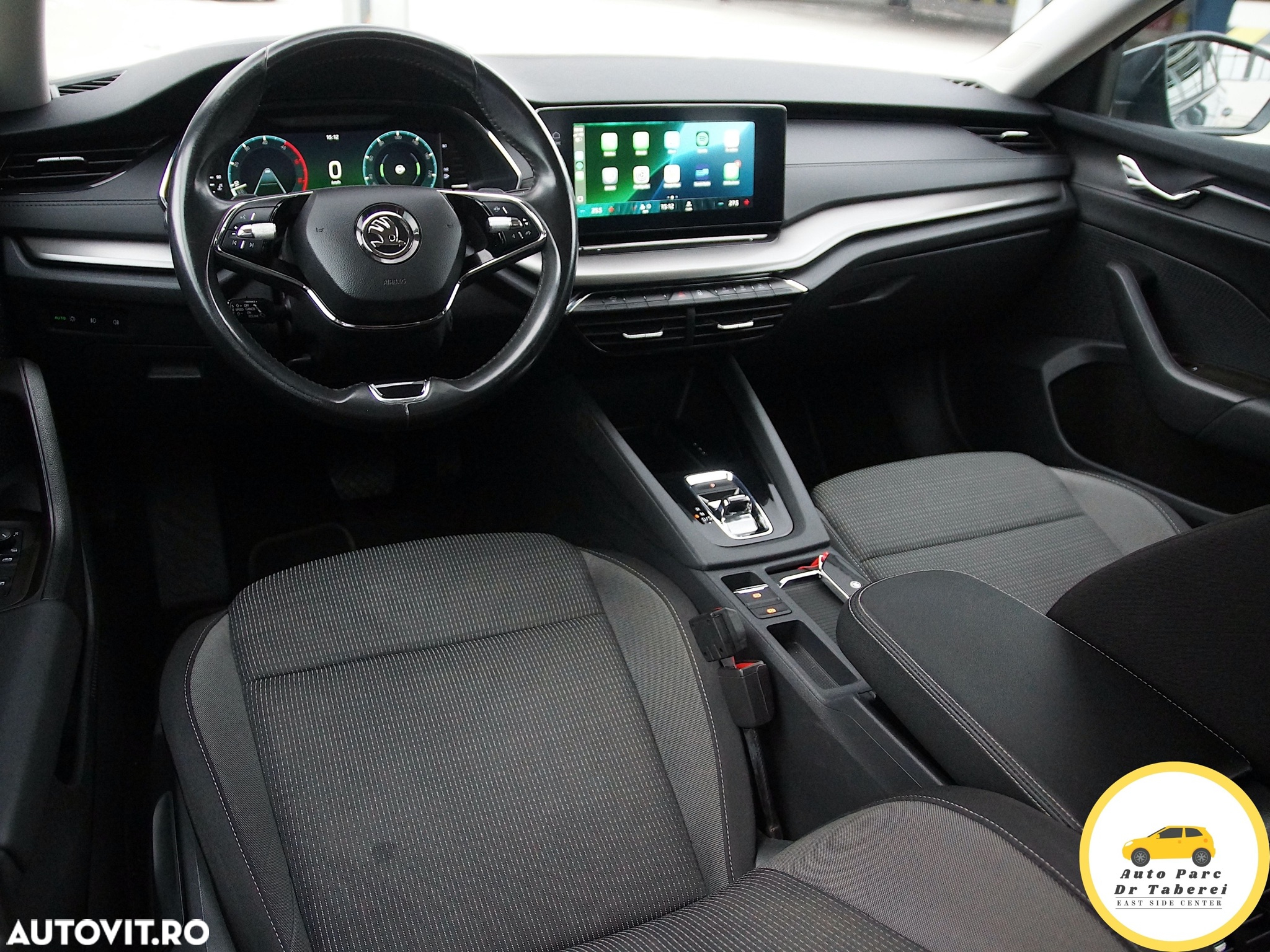 Skoda Octavia Combi Diesel 2.0 TDI DSG Style - 15