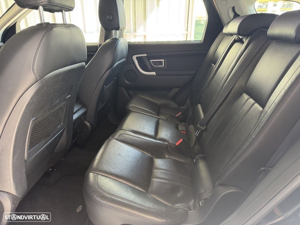 Land Rover Discovery Sport 2.2 SD4 HSE Luxury Auto — fotografia 14