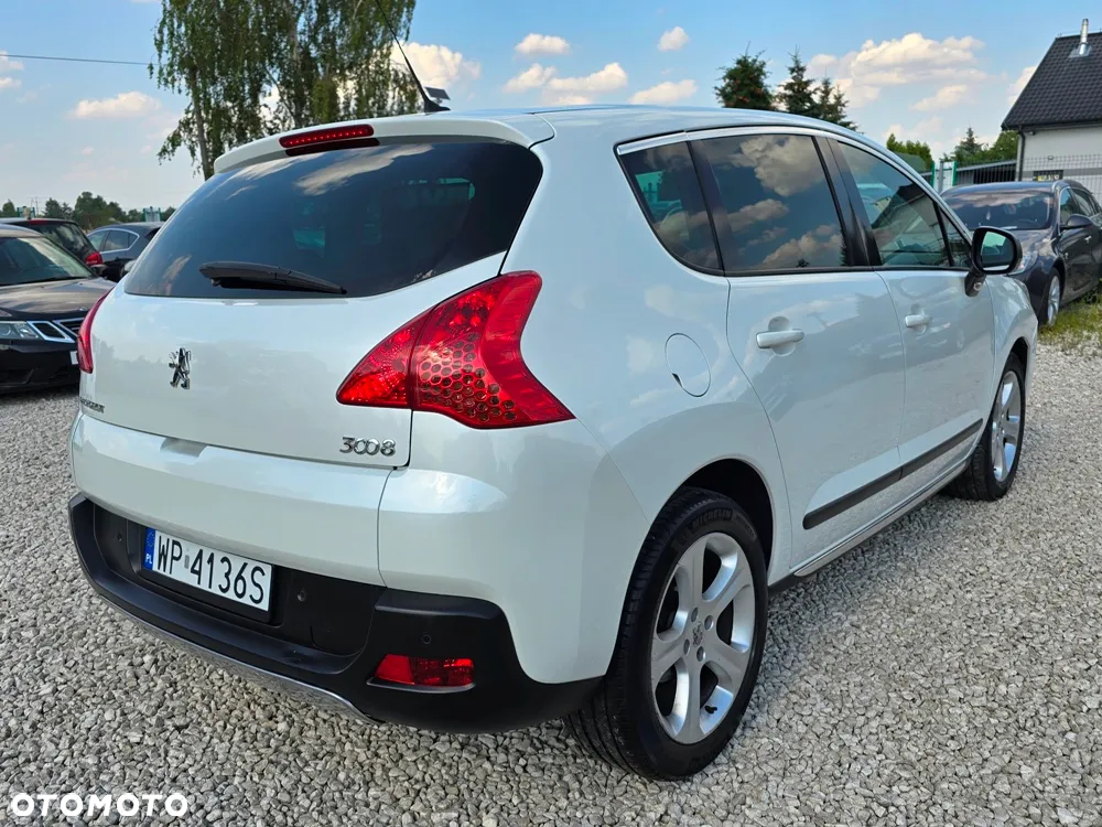 Peugeot 3008 HDi 160 Automatik Allure - 10