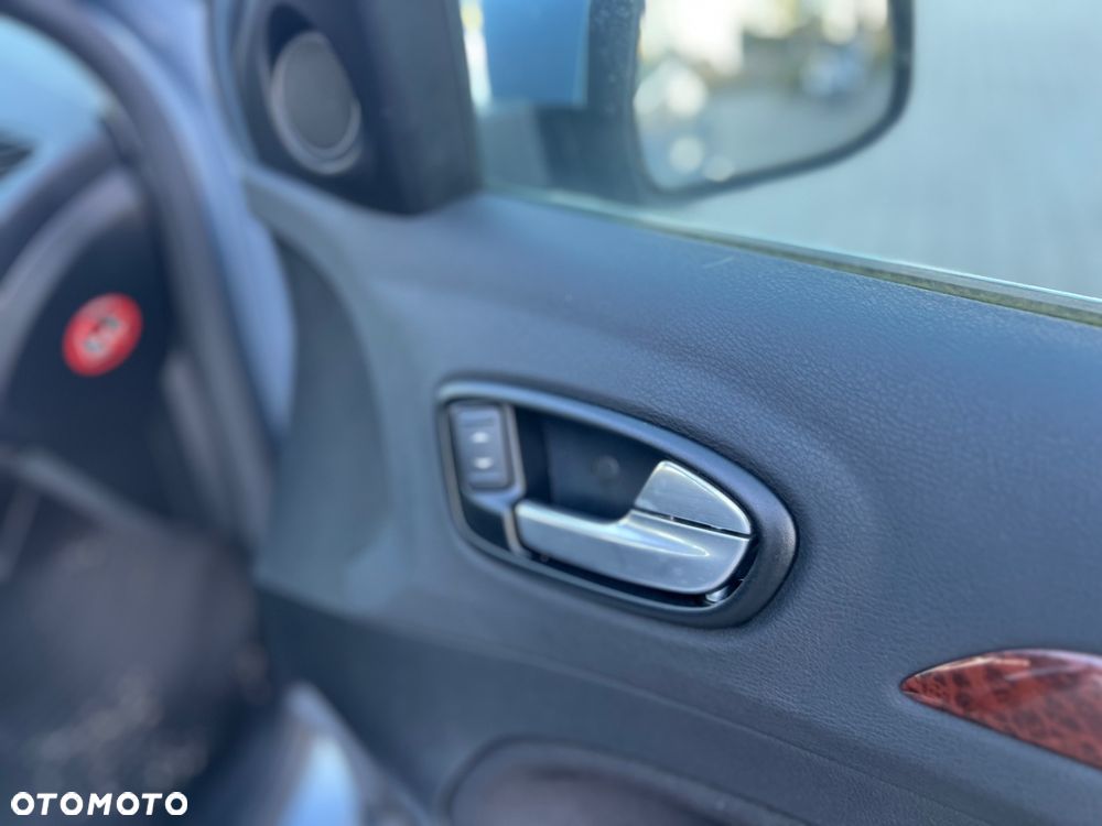 Ford Mondeo - 11