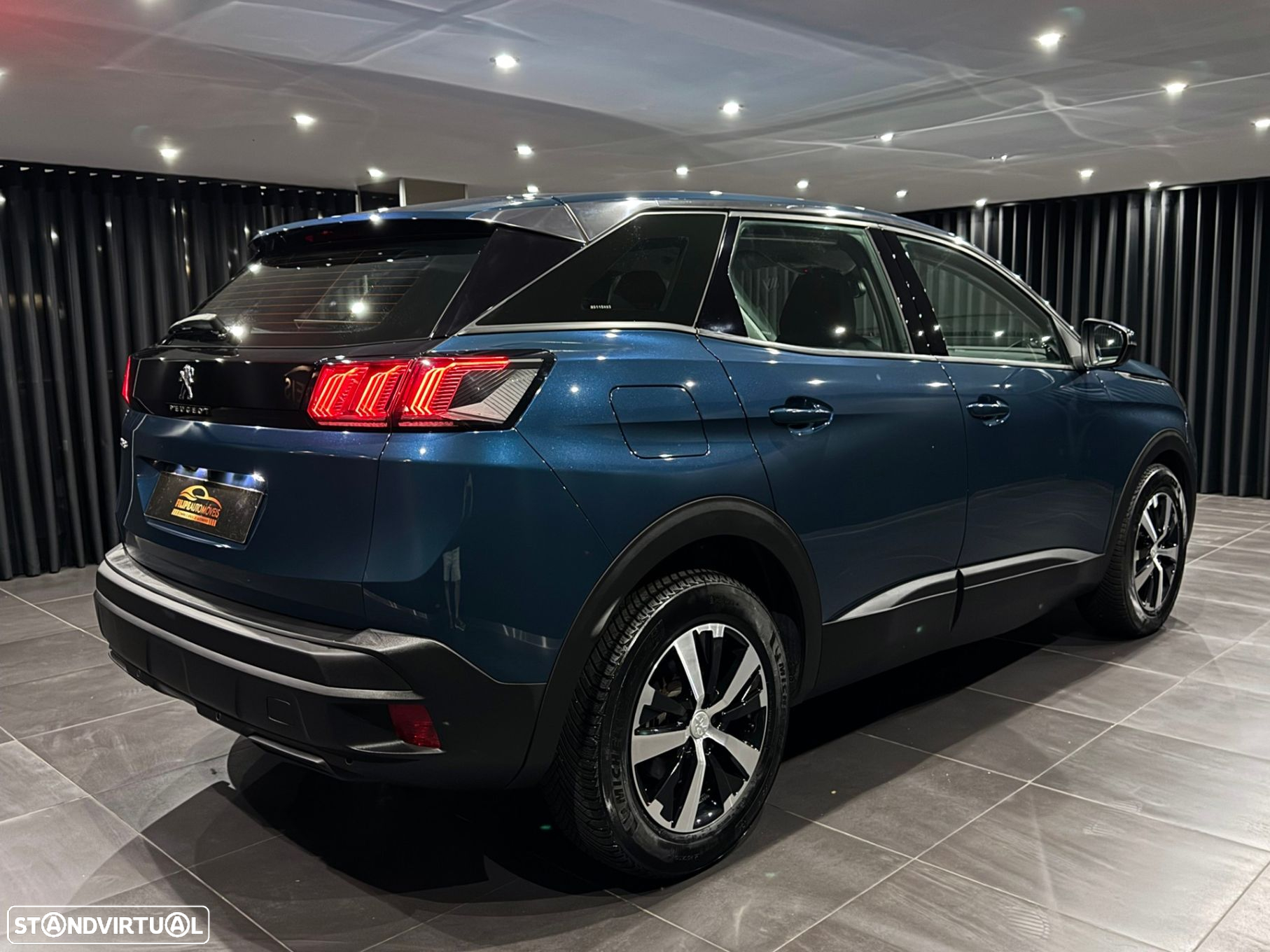Peugeot 3008 1.5 BlueHDi Allure Pack EAT8 - 8