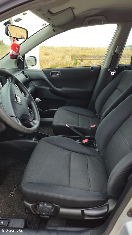 Honda Civic 1.4 LS - 9