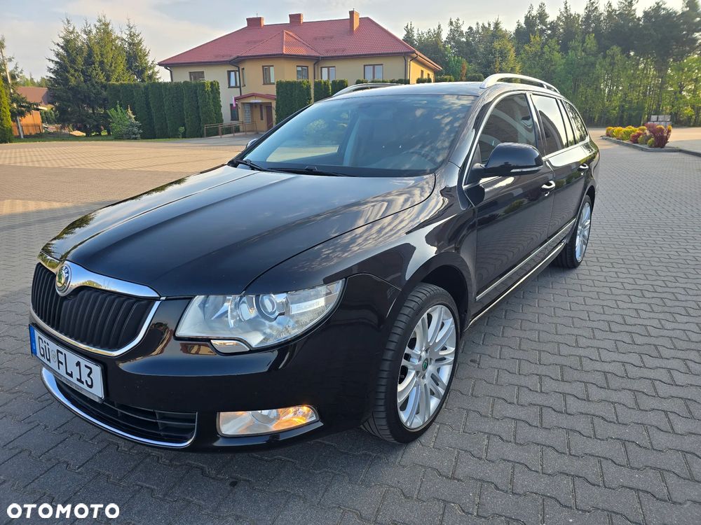 Skoda Superb 2.0 TDI 4x4 Exclusive - 35