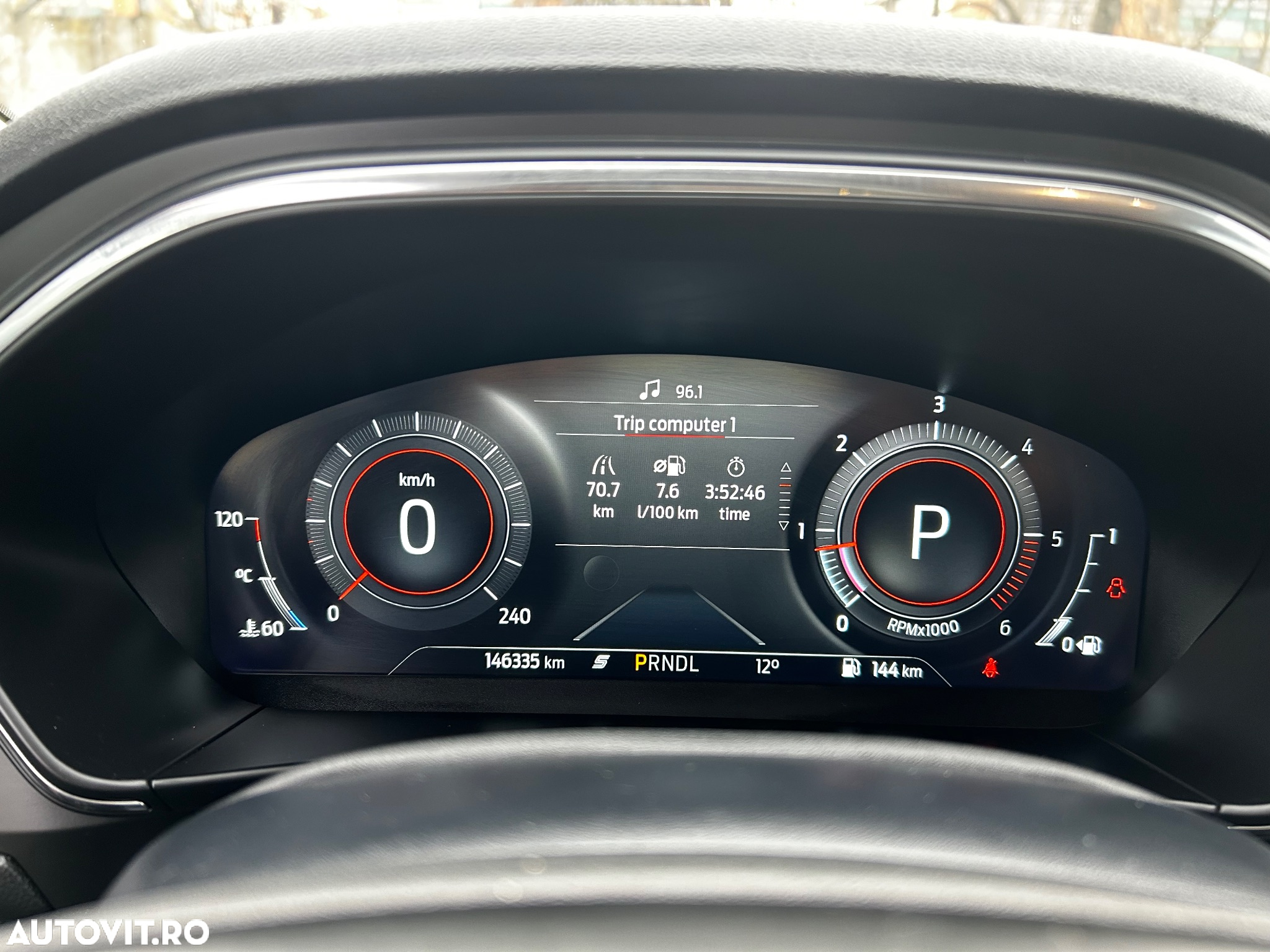 Ford Focus Turnier 1.5 EcoBlue Start-Stopp-System Aut. TITANIUM X - 12