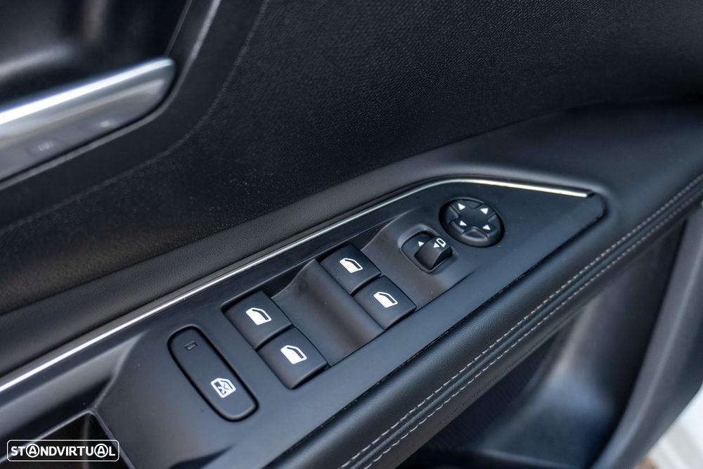 Peugeot 5008 BlueHDI 120 EAT6 Allure - 15
