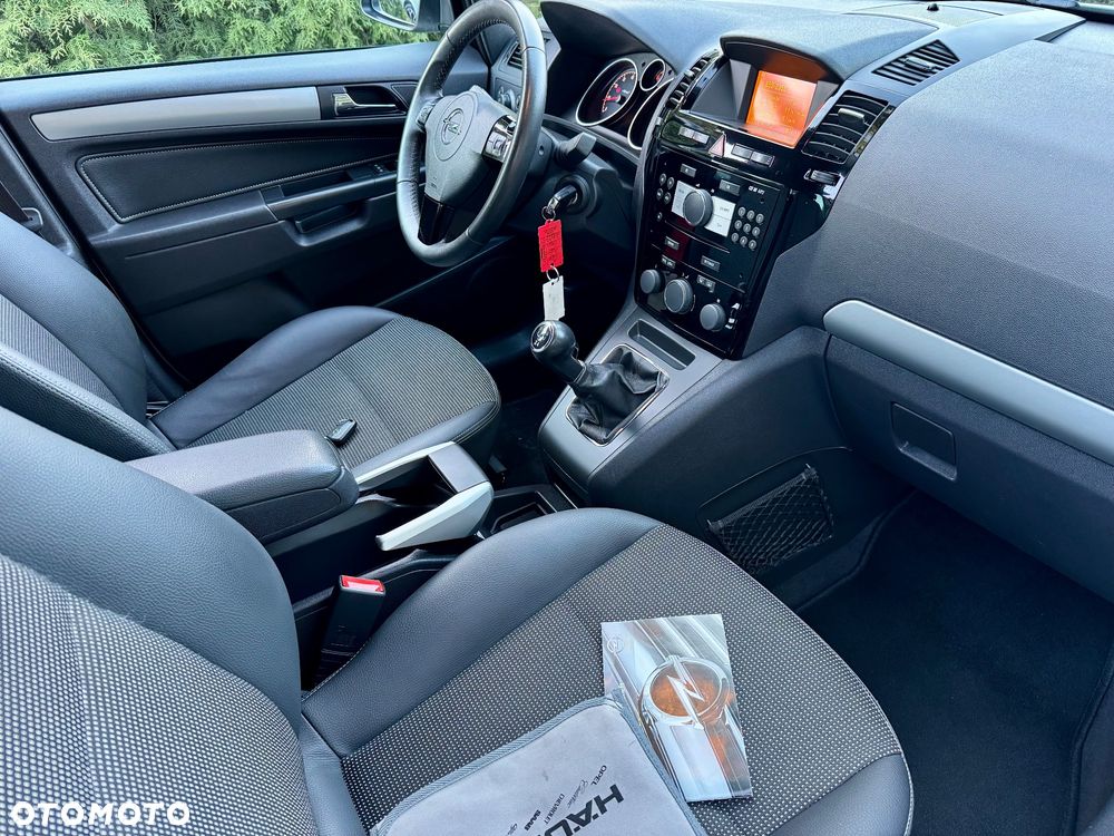 Opel Zafira 1.8 Family Plus - 10