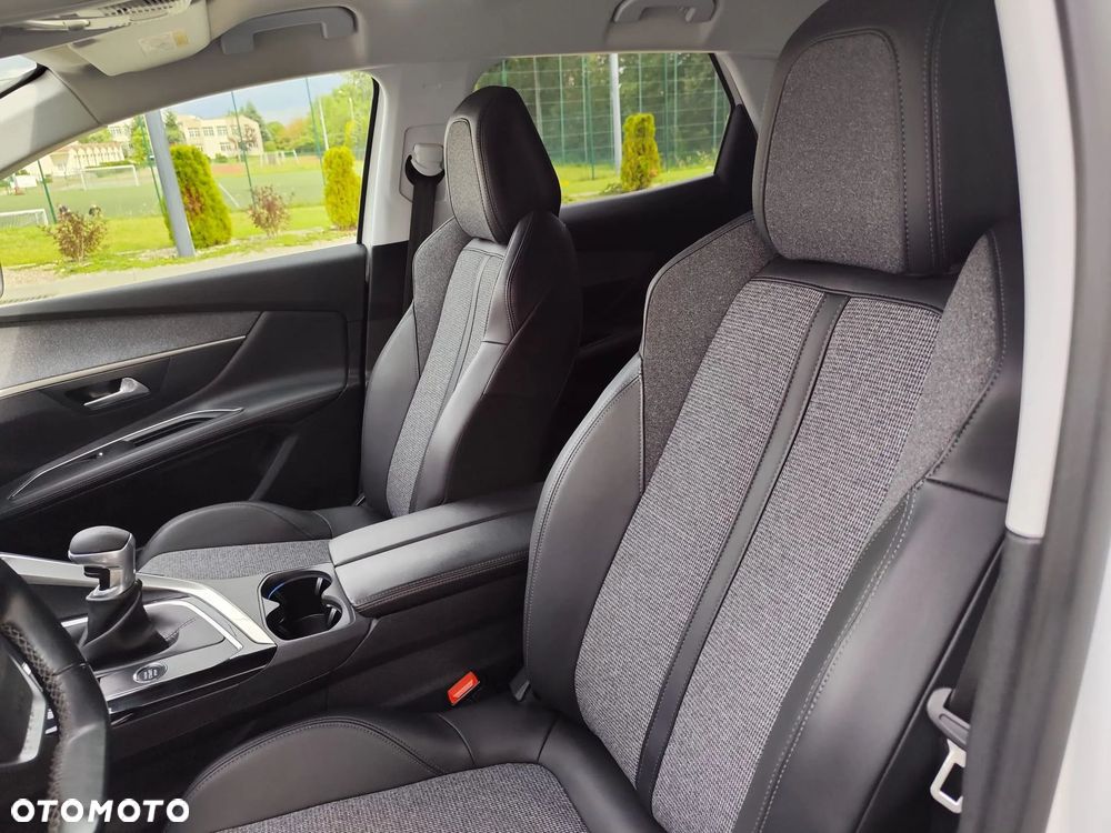 Peugeot 3008 - 33