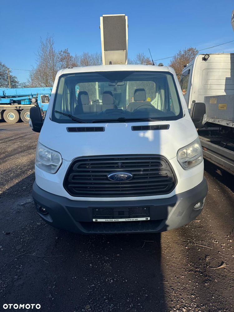 Ford Transit - 4