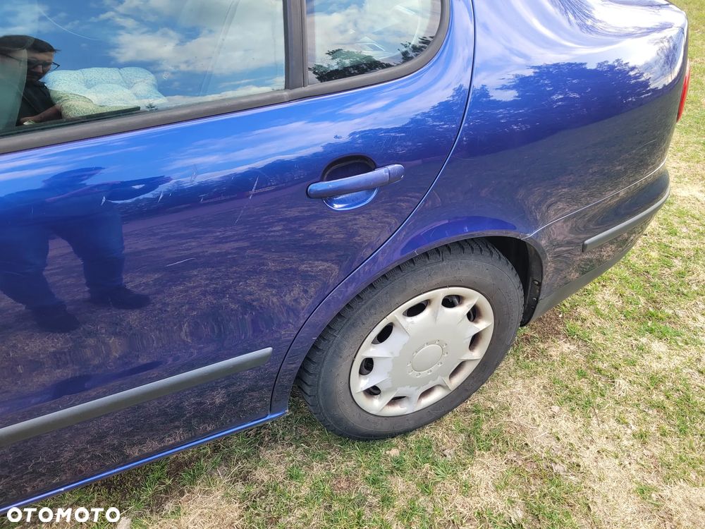 Seat Toledo 1.9 TDI Signo - 10