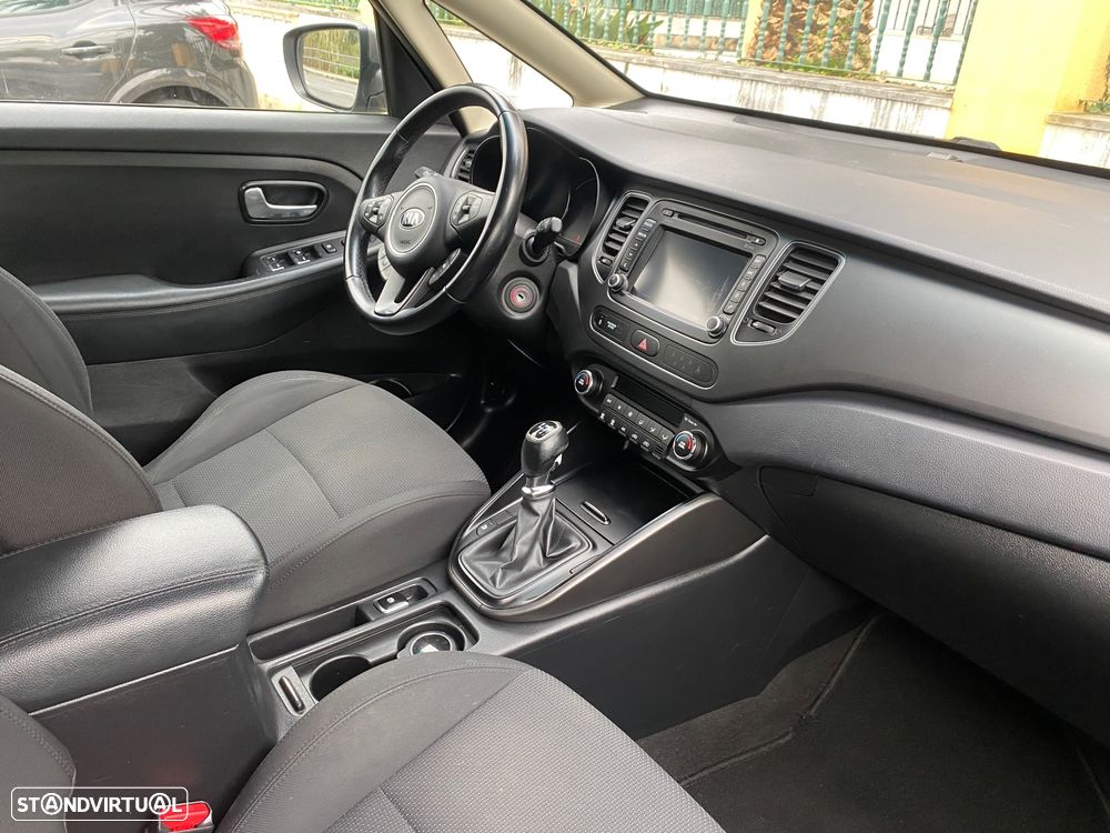 Kia Carens 1.7 CRDi ISG TX - 7