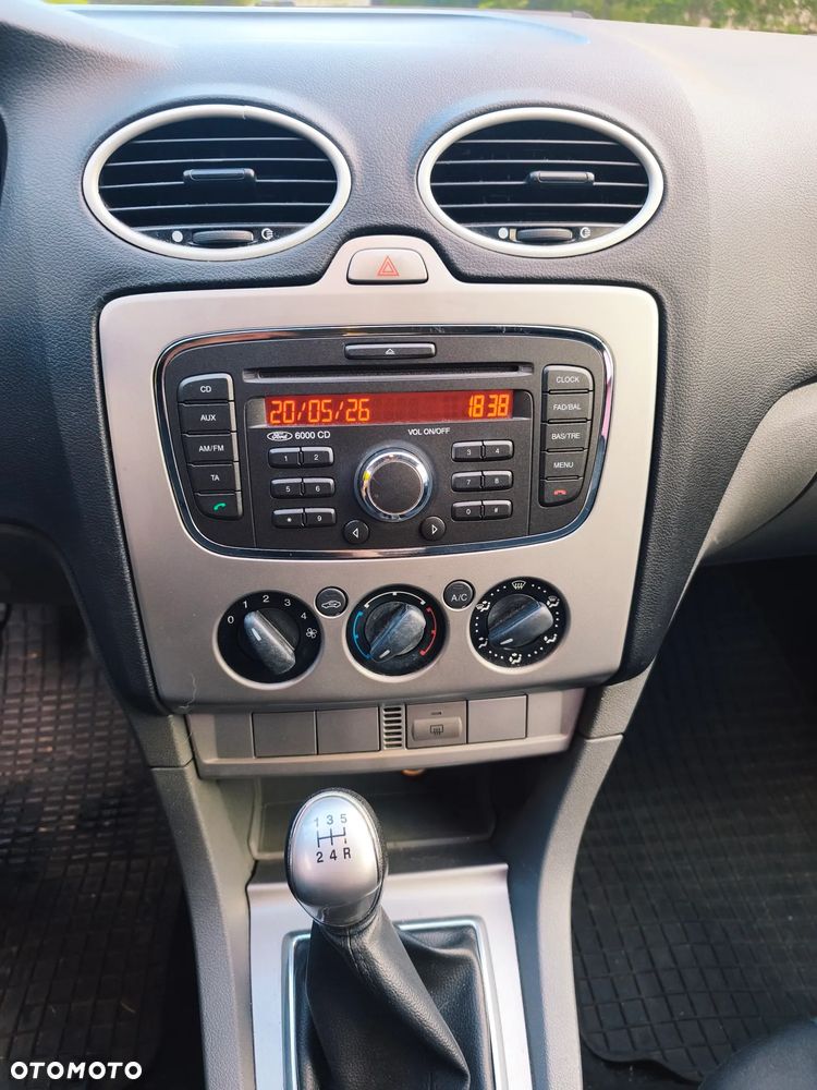 Ford Focus 1.6 TDCi Trend - 11