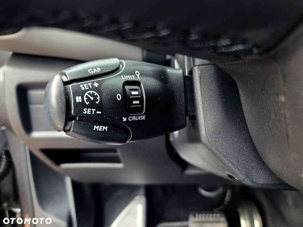Citroën C5 Aircross 1.6 PHEV Shine EAT8 - 19