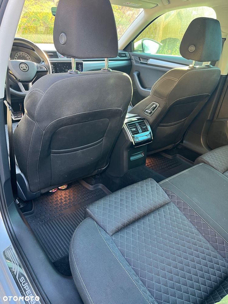 Skoda Superb 2.0 TDI Style DSG7 - 11