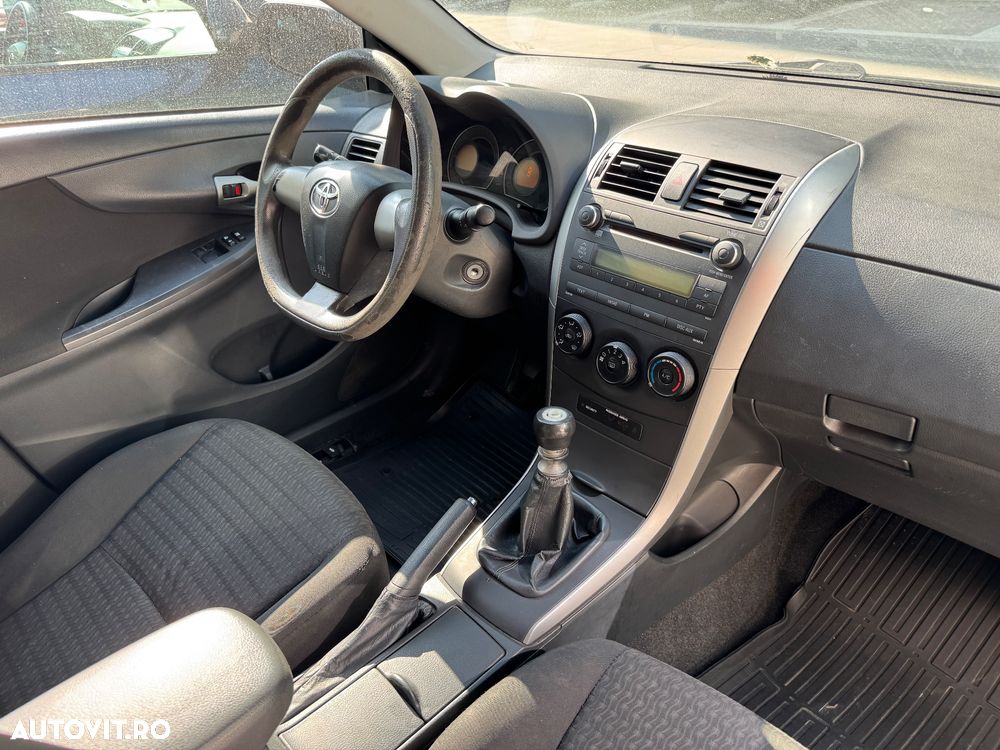 Toyota Corolla 1.4 D-4D Terra - 7