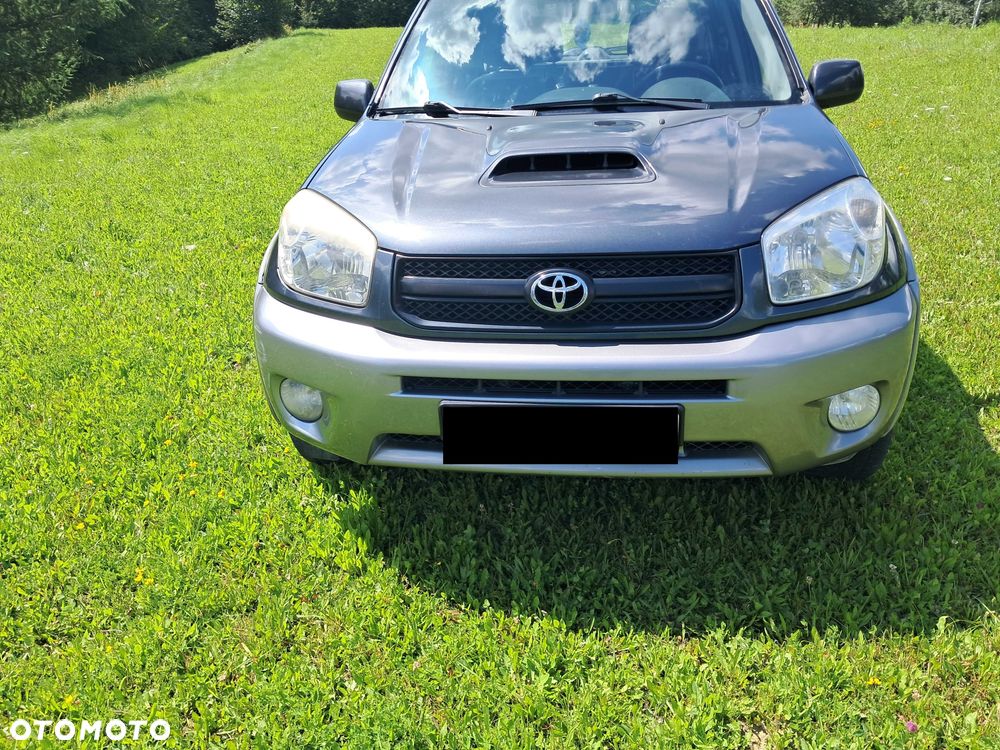 Toyota RAV4 - 5