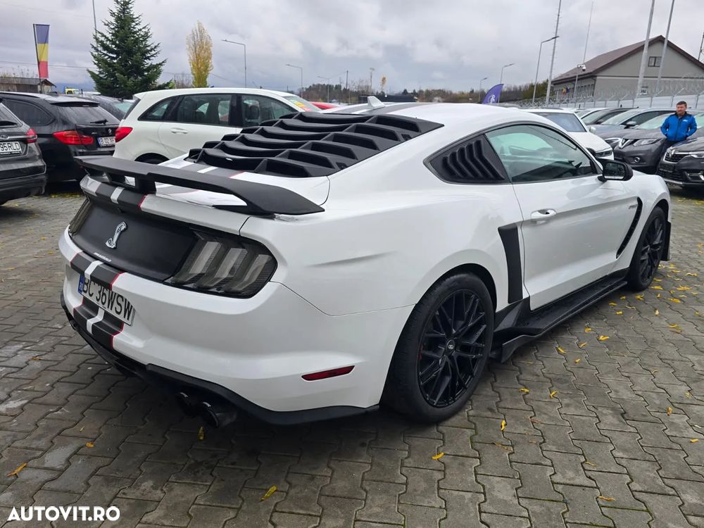 Ford Mustang 2.3 Eco Boost Aut. - 4