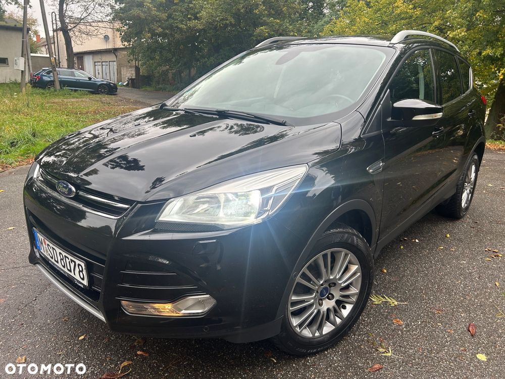 Ford Kuga 2.0 TDCi 2x4 Titanium - 37