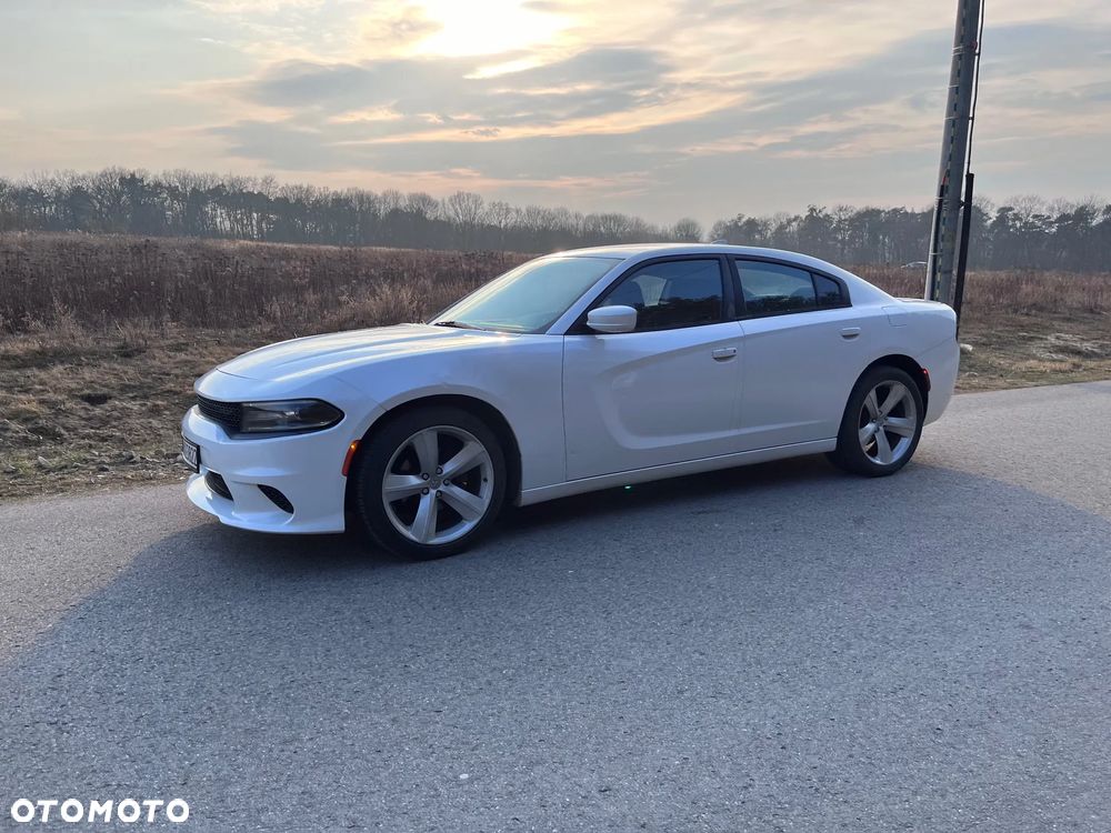 Dodge Charger - 13
