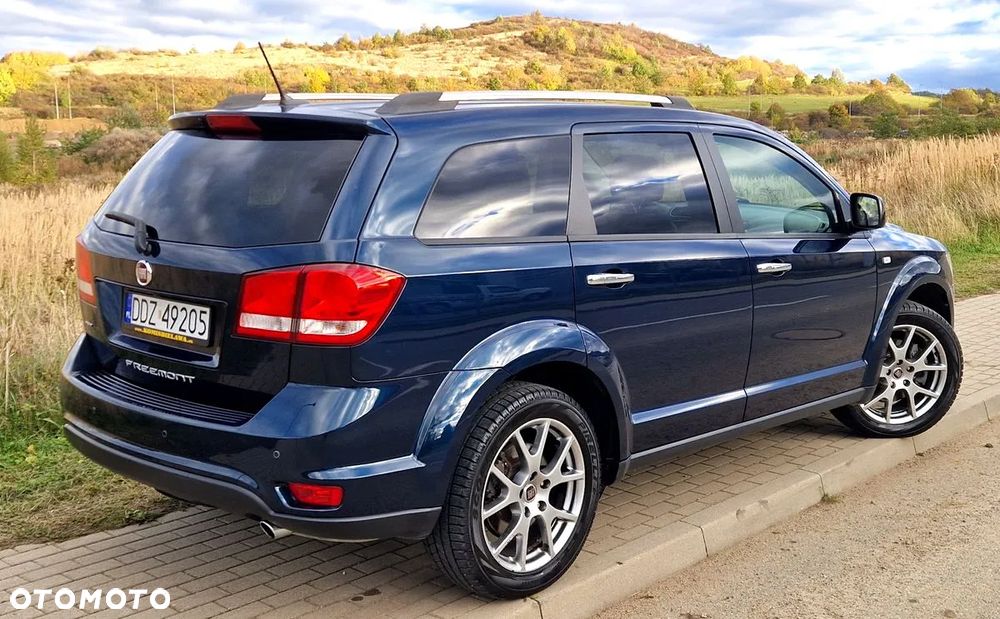 Fiat Freemont 2.0 Multijet Lounge AWD - 4