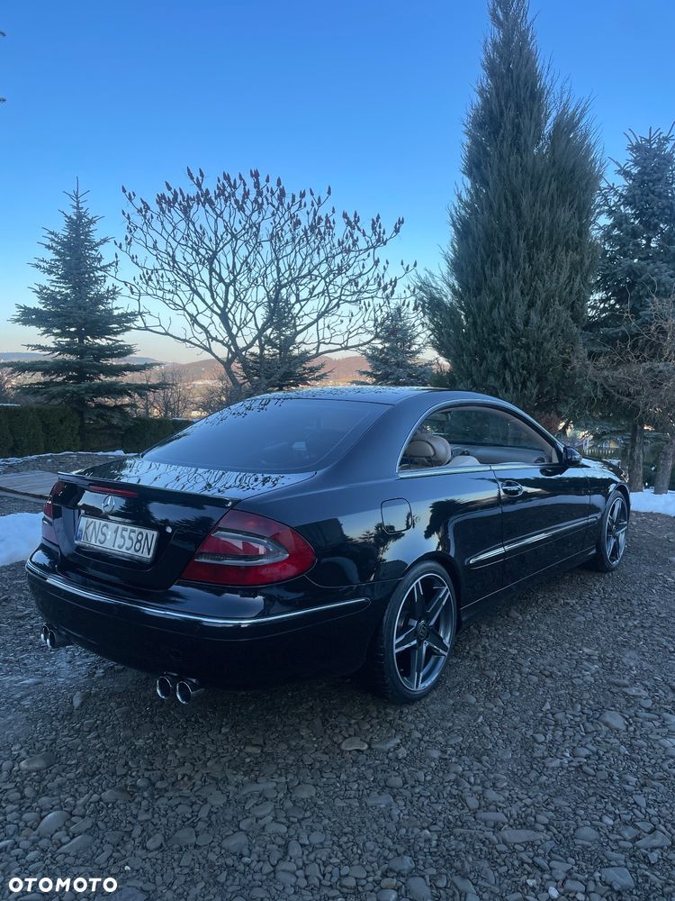 Mercedes-Benz CLK - 3