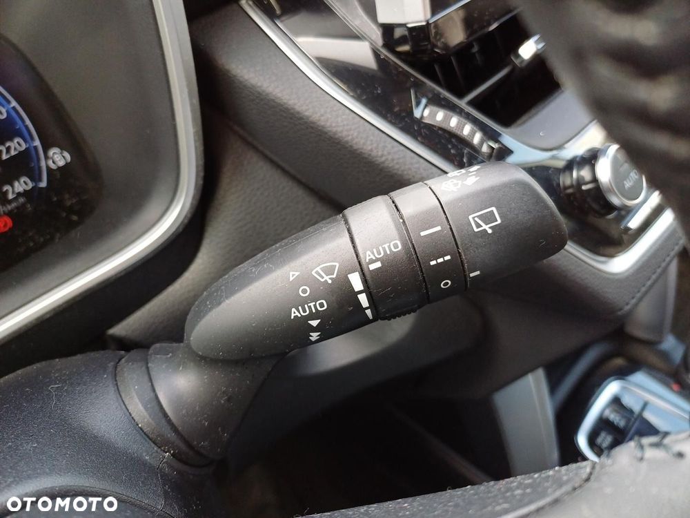 Toyota Corolla Cross - 20